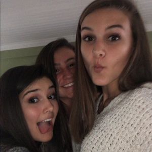 Meet your Posher, Sydney